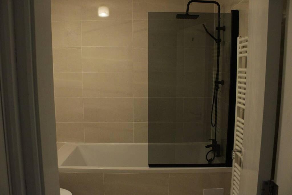2 Bedroom Central London Apartment Modern And Stylish 외부 사진